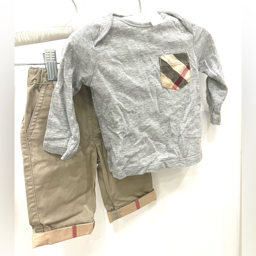 Burberry children’s set